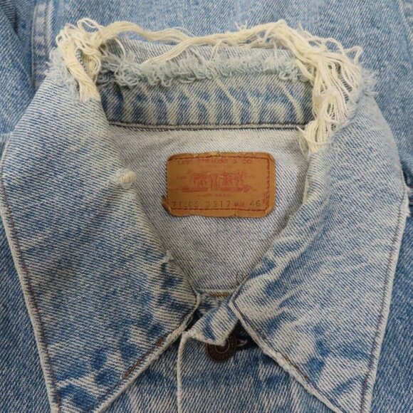 VTG Levis Mens 46 Type 3 Trucker Jacket 71205-0217 Blue Jean Denim Coat Button - Picture 10 of 12